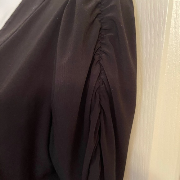 Shrug/Open Cardigan with detail sleeves - Picture 3 of 8